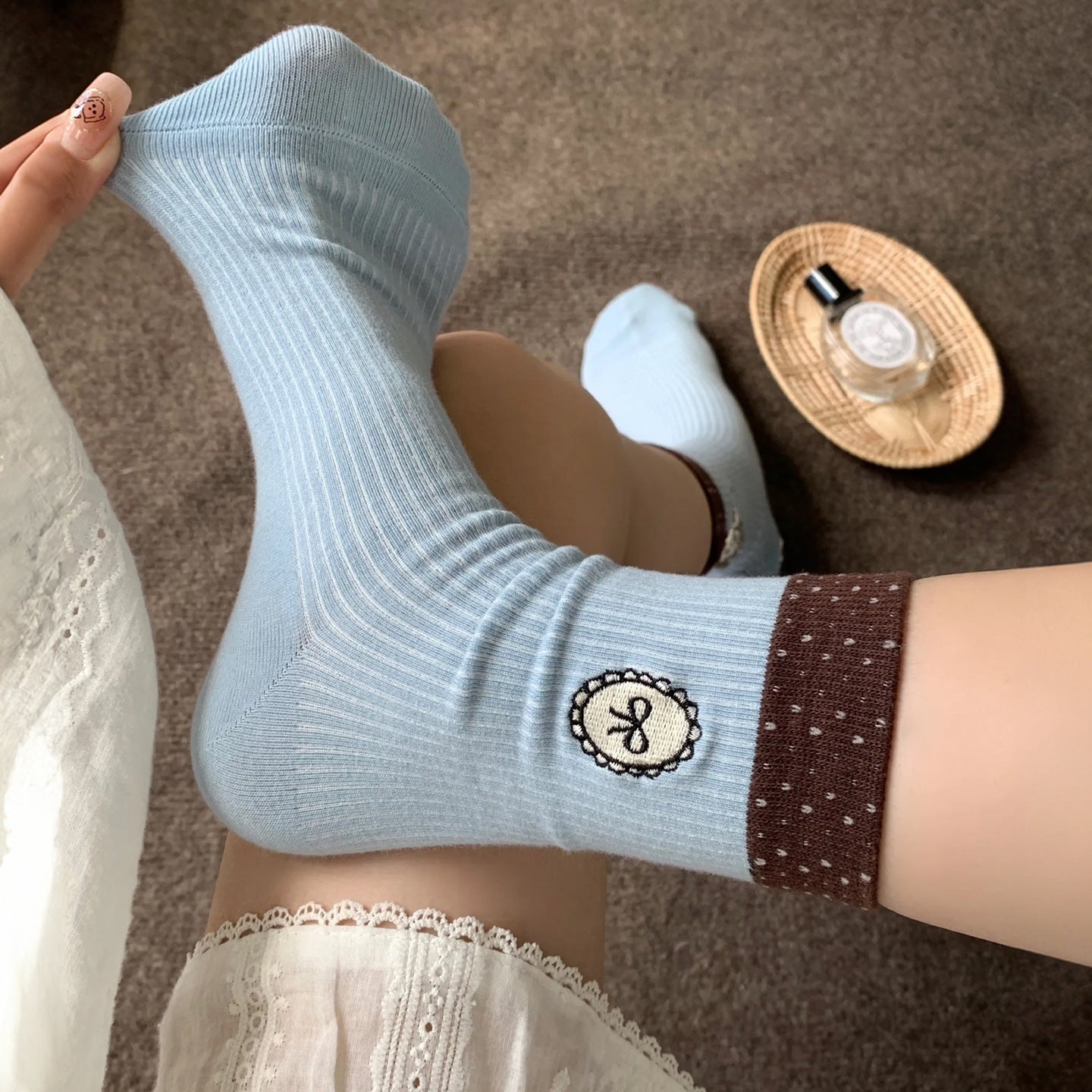 Bowknot Embroidered Crew Socks - DippedShop Wholesale - #2691