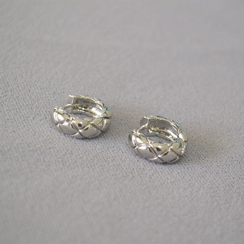 Rhombus Texture Hoop Earrings - DippedShop Wholesale - #0611