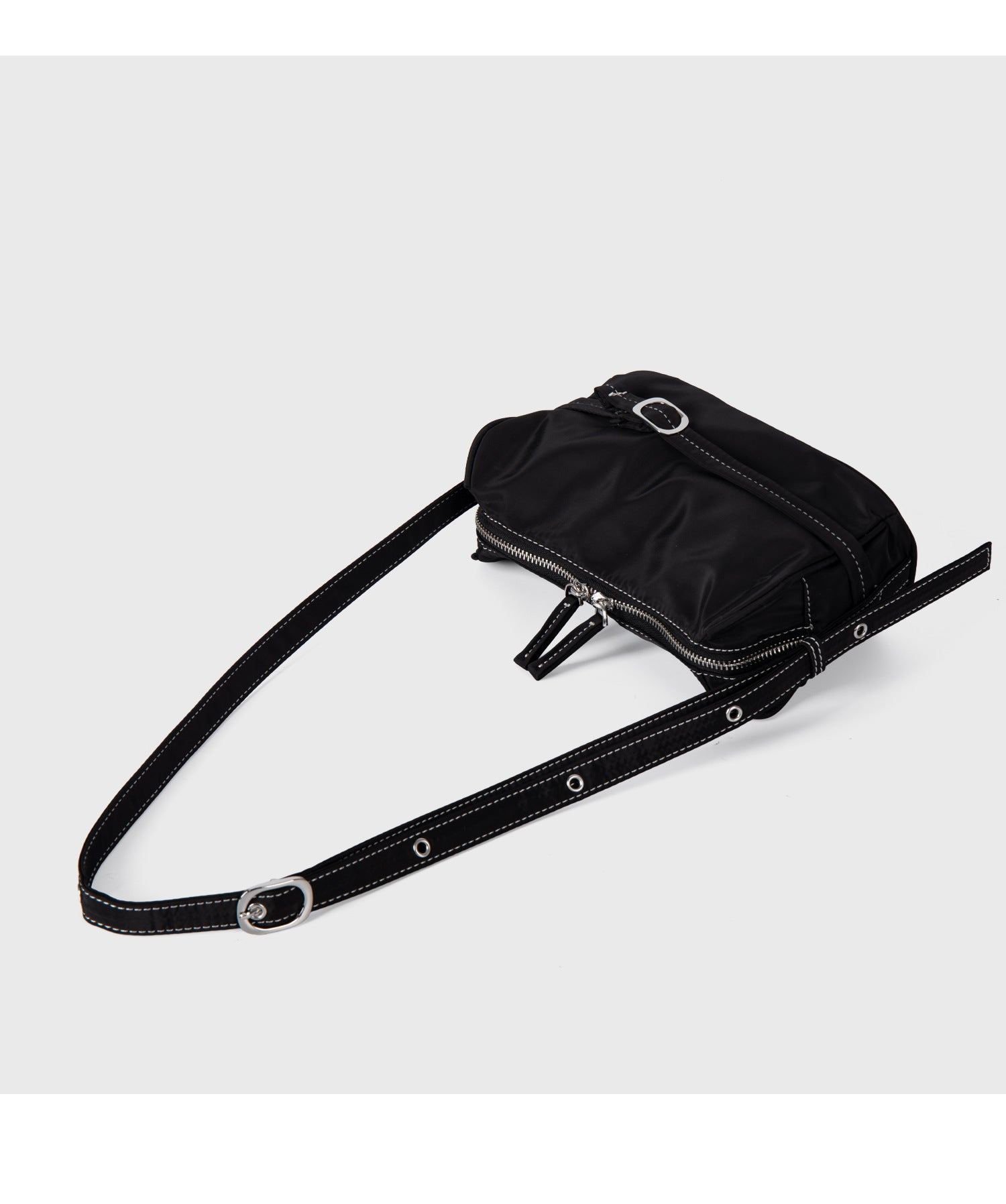 Simple Solid Color Nylon Crossbody Bag 6W10BBG1365