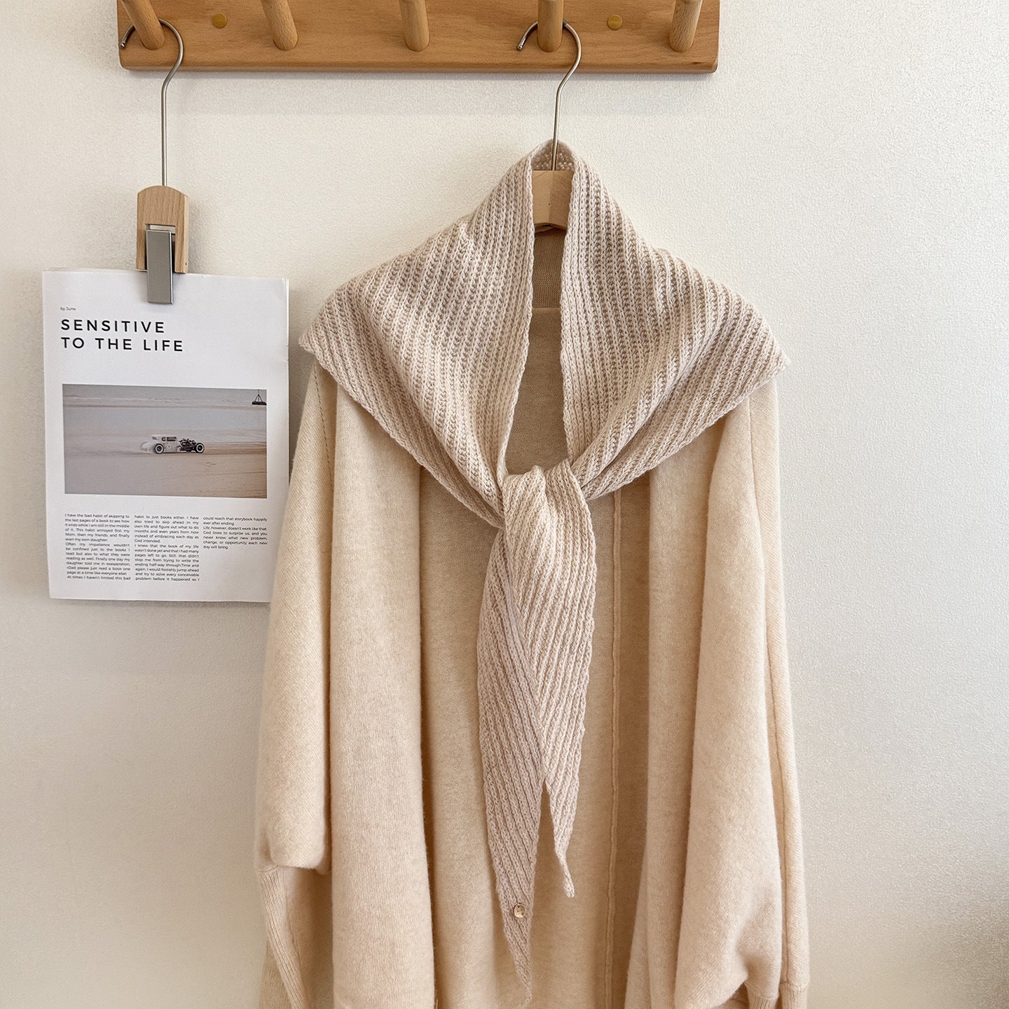 Trendy Solid Color Knit Shawl Triangle Scarf 6W6NSC102