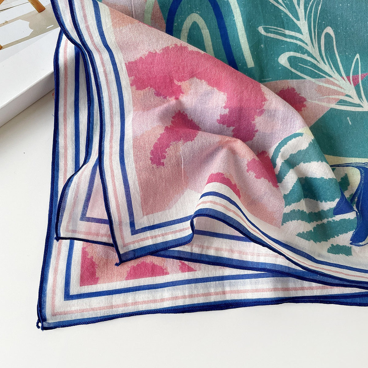 Fashion Ocean Print Thin Square Silk Scarf 6W6NSC206
