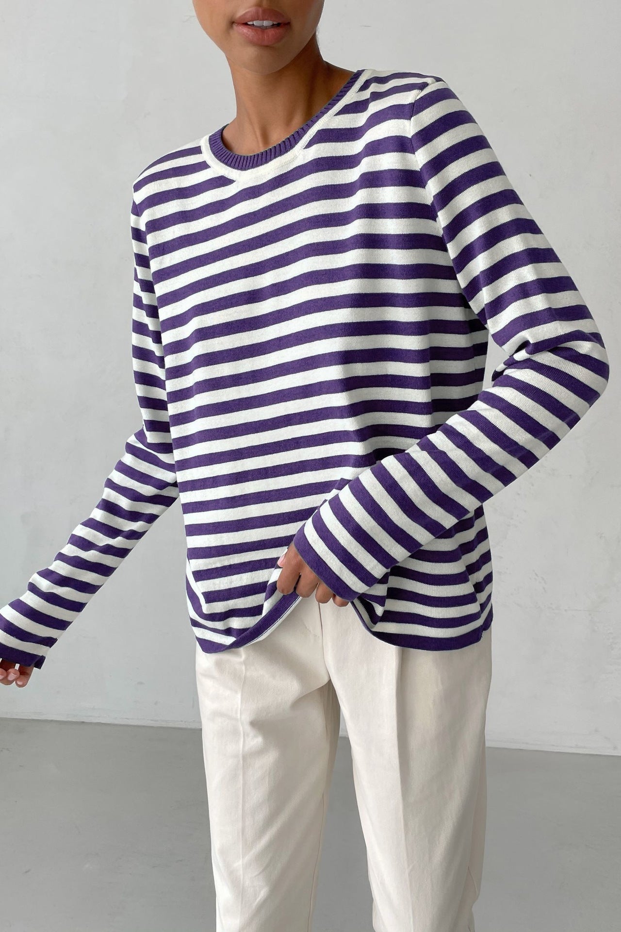 Round Collar Stripe Sweater - DippedShop Wholesale - #9715