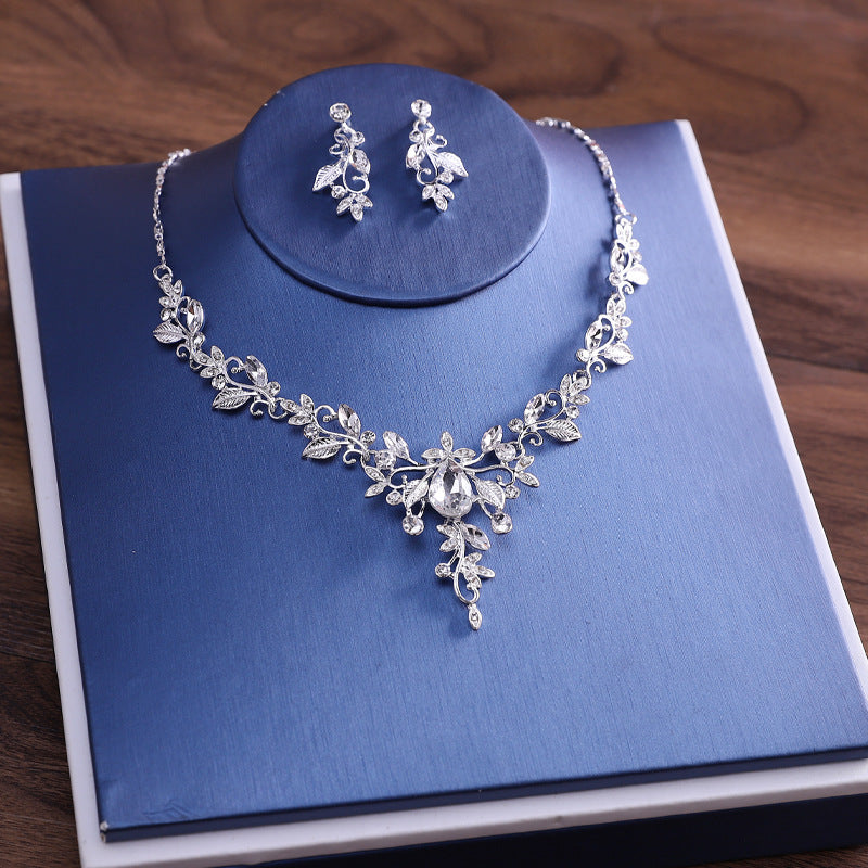 Simple Rhinestone Leaf Decoration Jewelry Set DPJS1212