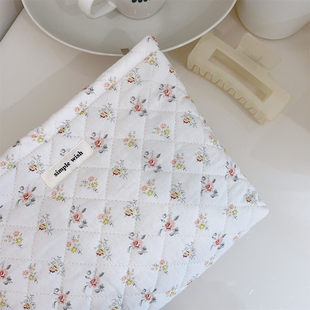 Floral Quilted Makeup Bag - DippedShop Wholesale - #7635