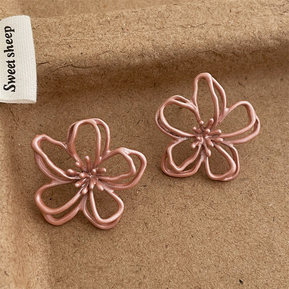 Hollow Out Flower Stud Earrings - DippedShop Wholesale - #7939