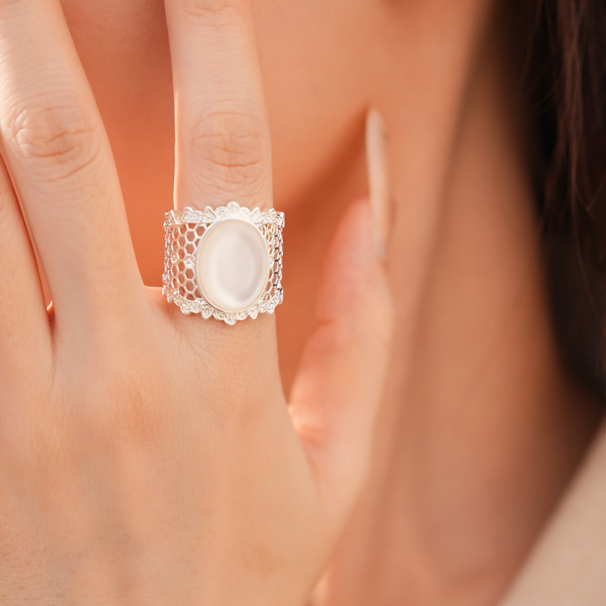 Vintage Oval Resin Hollow Out Wide Open Ring 6W6JRG381
