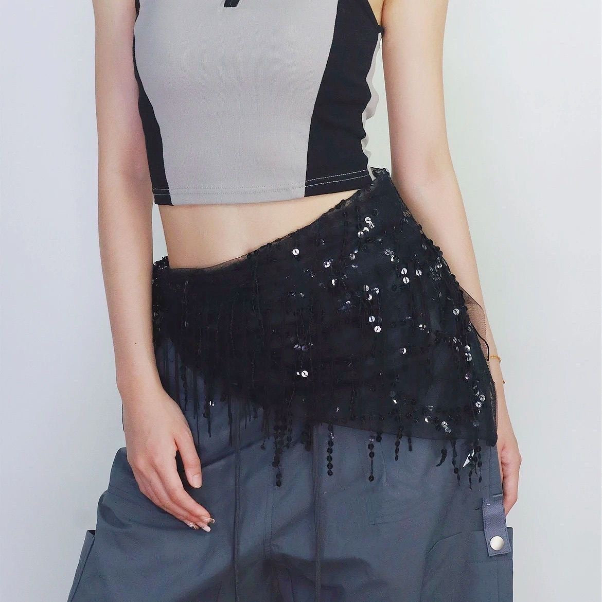 Colorful Beely Dance Sequin Tassel Triangle Hip Scarf 6W1SL18