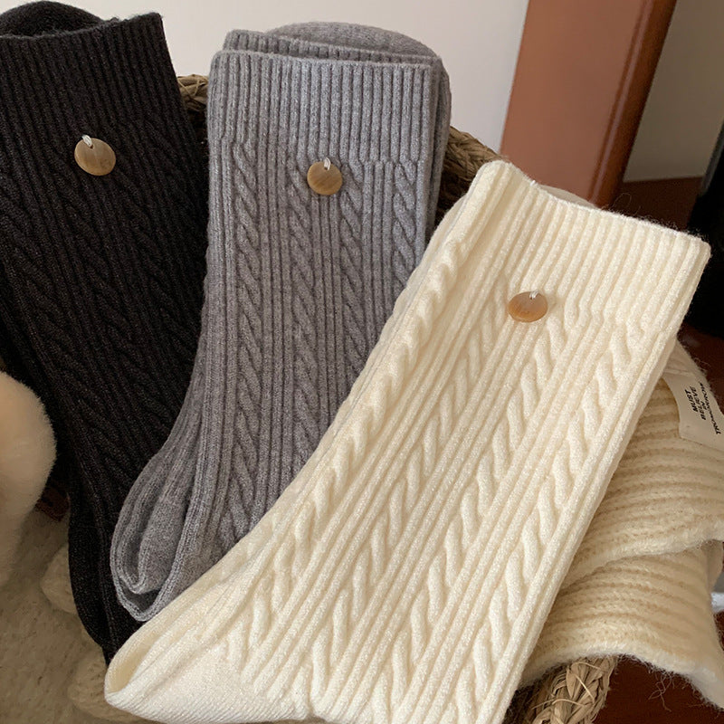 Solid Color Cable Knit Crew Socks 6W8FSO655