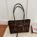 Trendy Large Capacity Buckle Commuter Shoulder Bag 6W10BBG2381