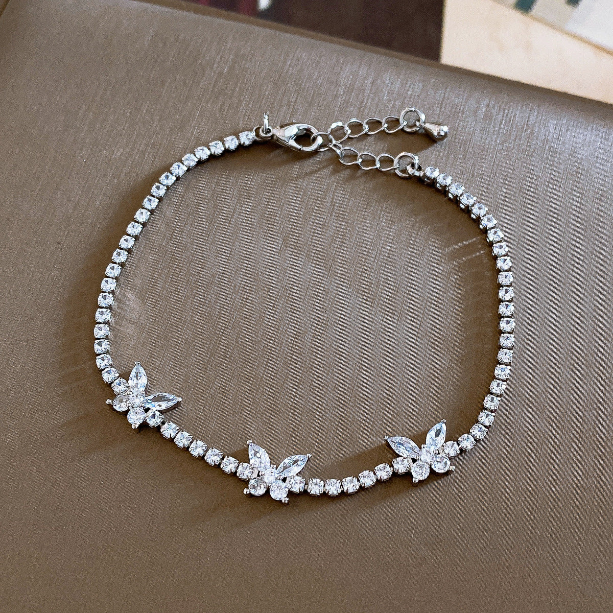 Vintage Butterfly Charm Cubic Zirconia Chain Bracelet 6W6JBR495