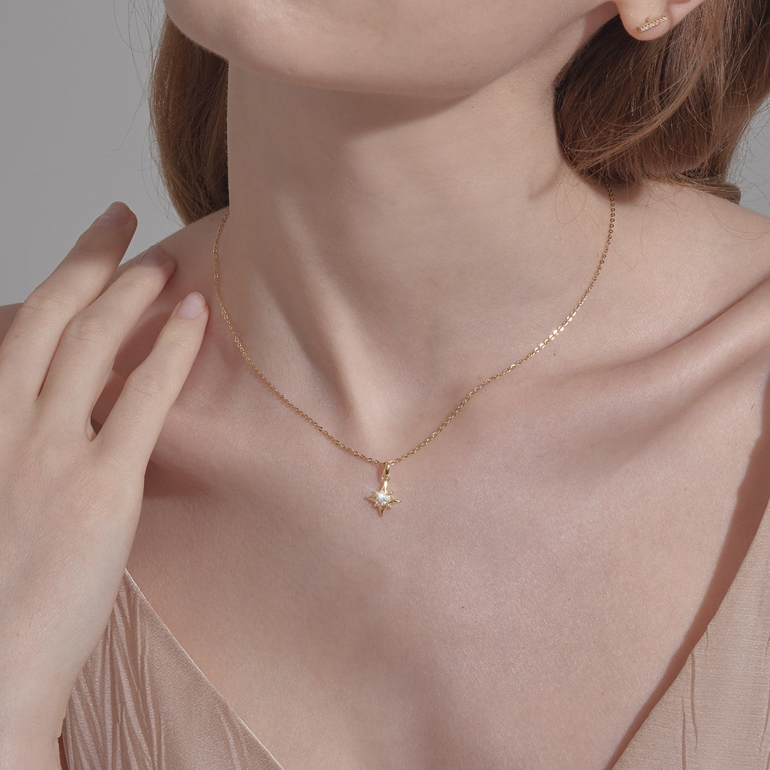 Star Pendant Choker Necklace - DippedShop Wholesale - #0307