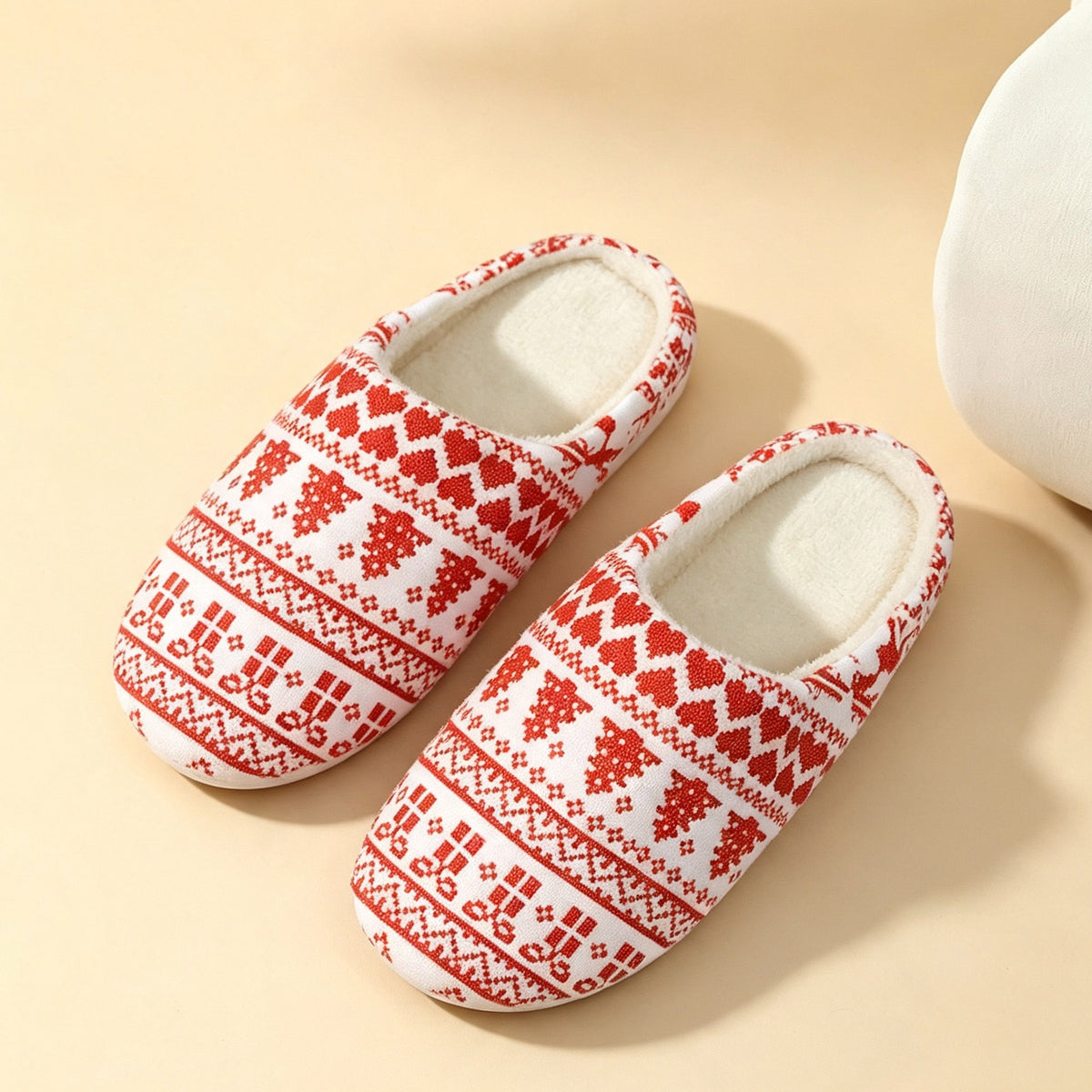 Christmas Reindeer Tree Print Clog Slippers 6W8FSP278