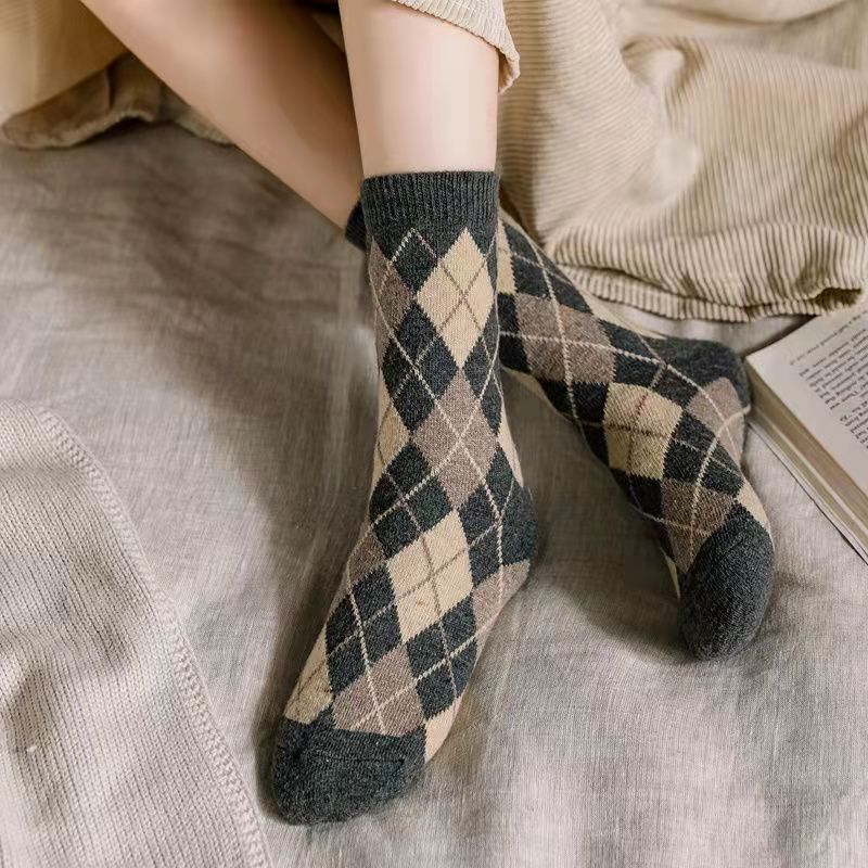 Vintage Thickened Argyle Plaid Winter Thermal Socks 6W8FSO885