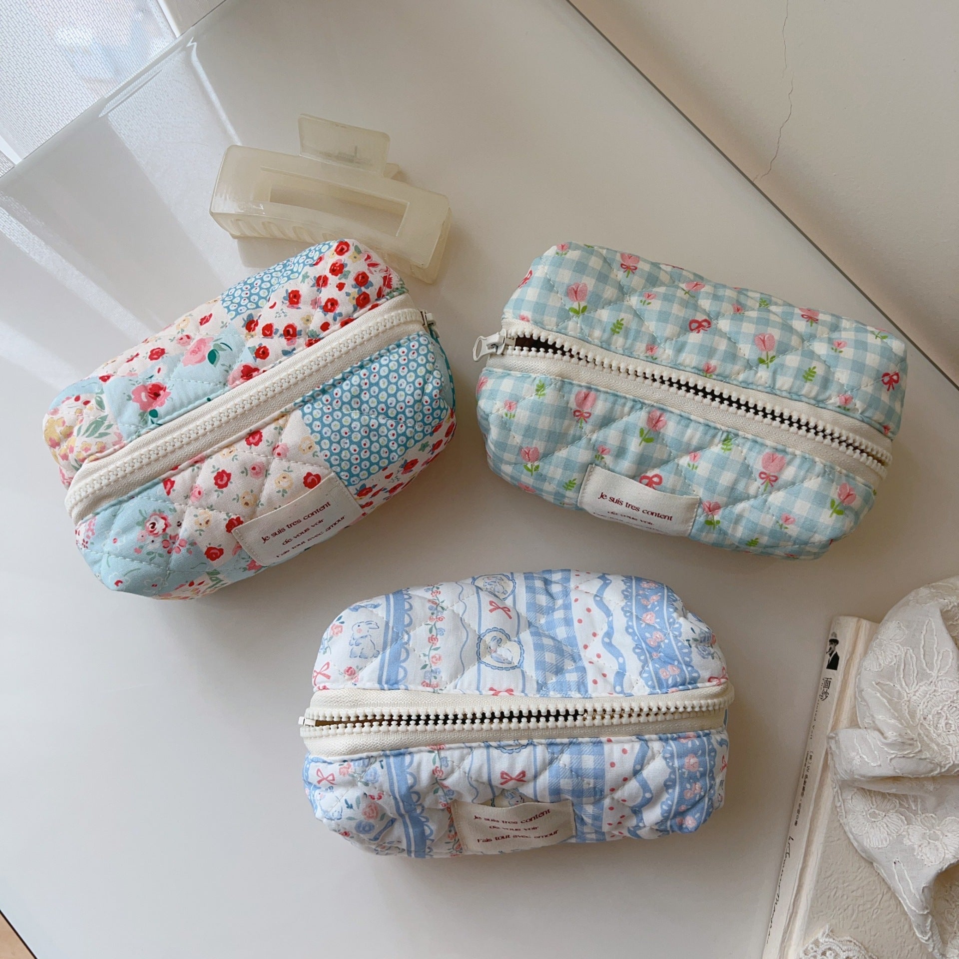 Quilted Cotton Toast-shaped Storage Bag MK2BLW6C5CO67