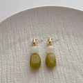 Chunky Irregular Color Contrast Resin Dangle Earrings 6W6JER604