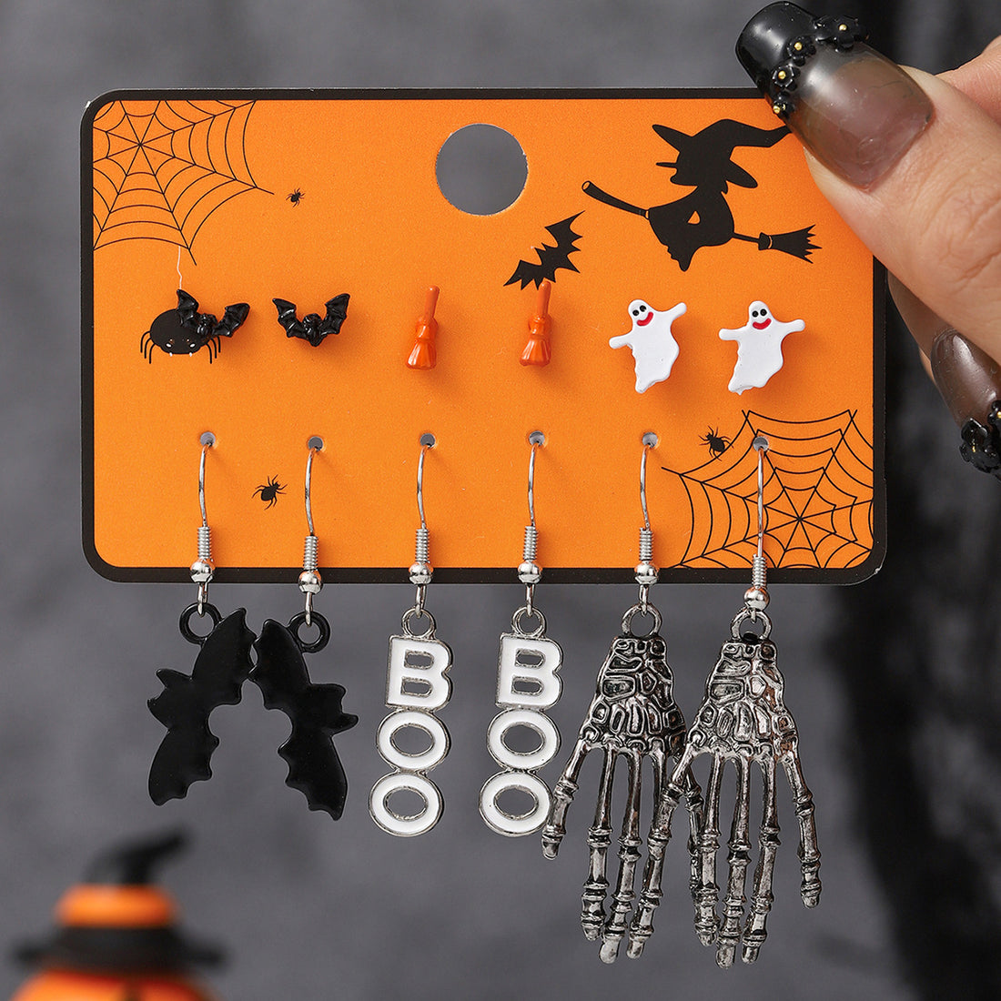 5+ Terror Skull Hand Ghost Halloween Earrings DPJE2739