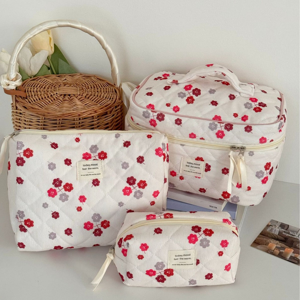 Flower Print Makeup Bag - DippedShop Wholesale - #0339