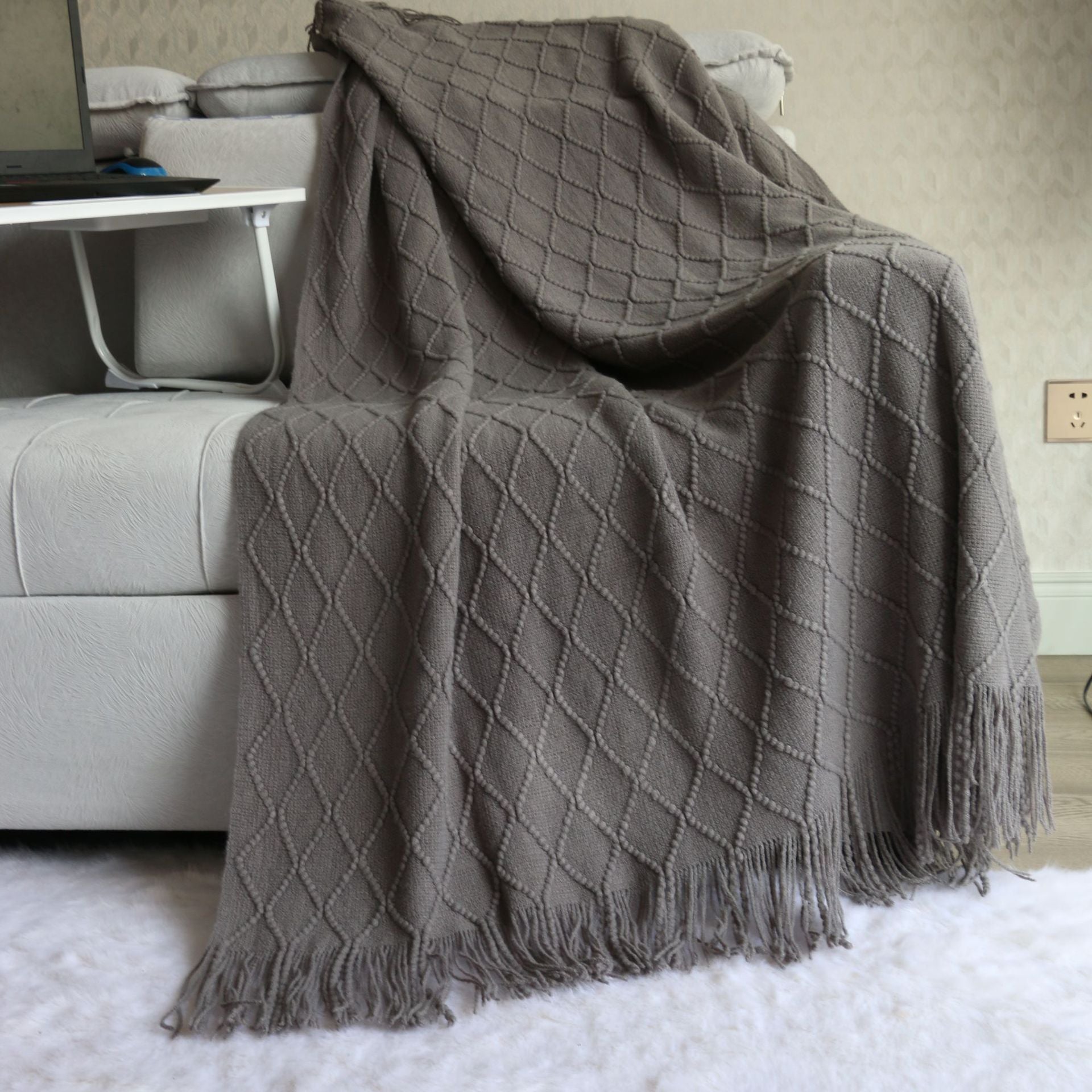 Minimalist Diamond Pattern Blanket - DippedShop Wholesale - #3011