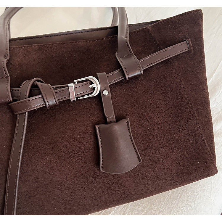 Trendy Large Capacity Buckle Commuter Shoulder Bag 6W10BBG2381