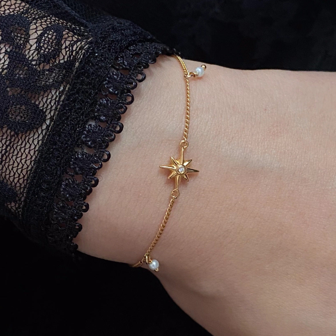 Elegant Gold Plated Eight-Pointed Star Bracelets 6W6JBR483
