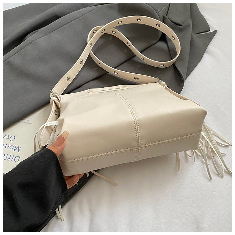 Tassel Square Crossbody Bag - DippedShop Wholesale - #2387