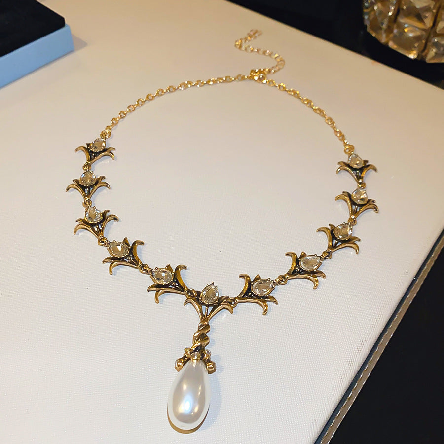 Vintage Rhinestones Floral Stones Droplet Pendant Necklace 6W6JNC897