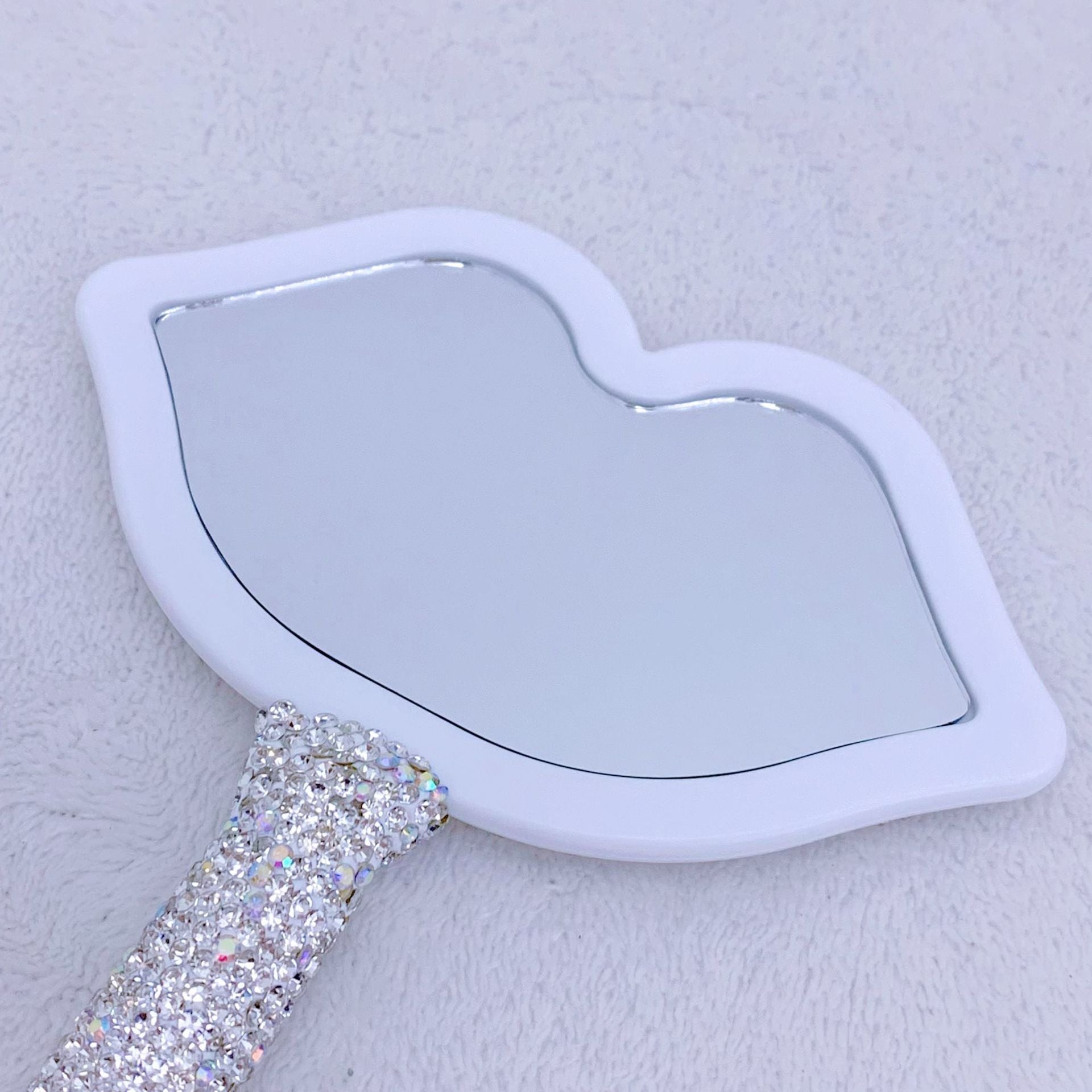 Sparkly Rhinestone Lip Shaped Handheld Mirror 6C5MR103