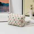 Colorful Floral Quilted Cosmetic Storage Bag 6C5CO73