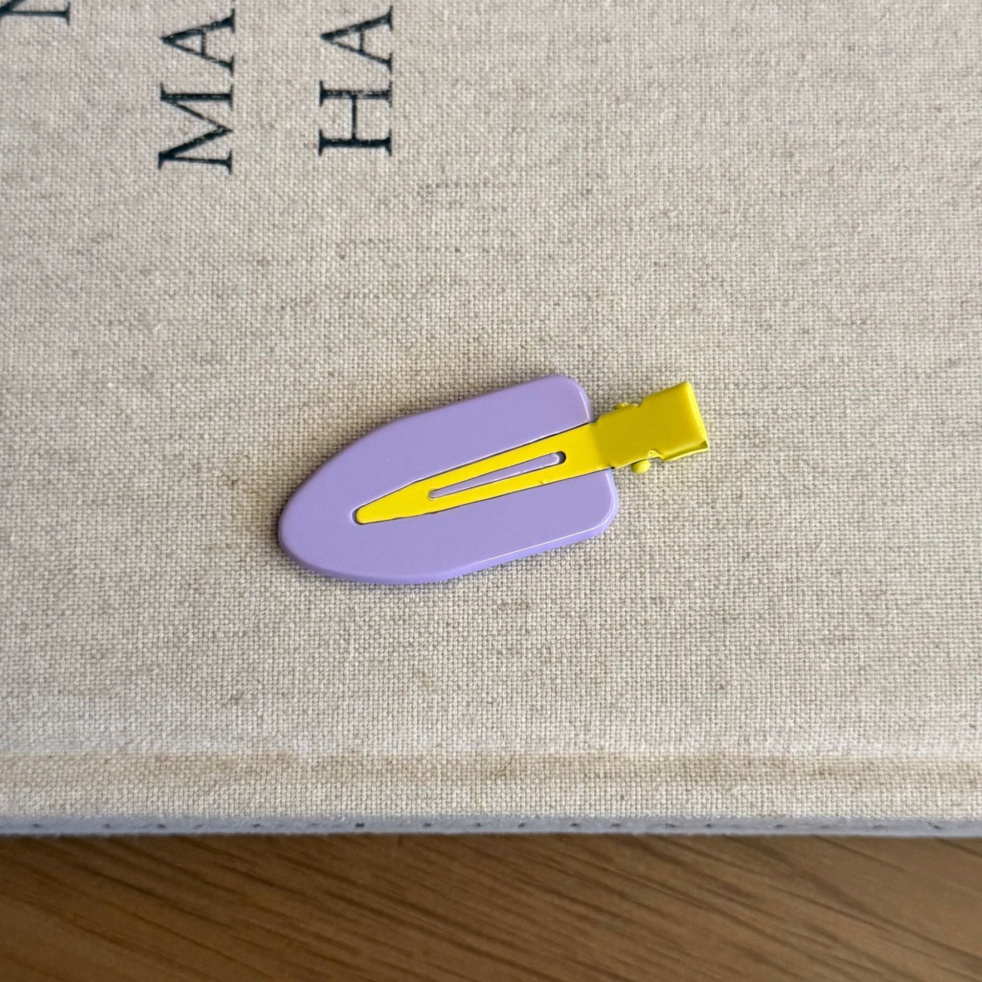 Fashion Multi-Color Duckbill No Crease Hair Clip 8AS6HCP344T