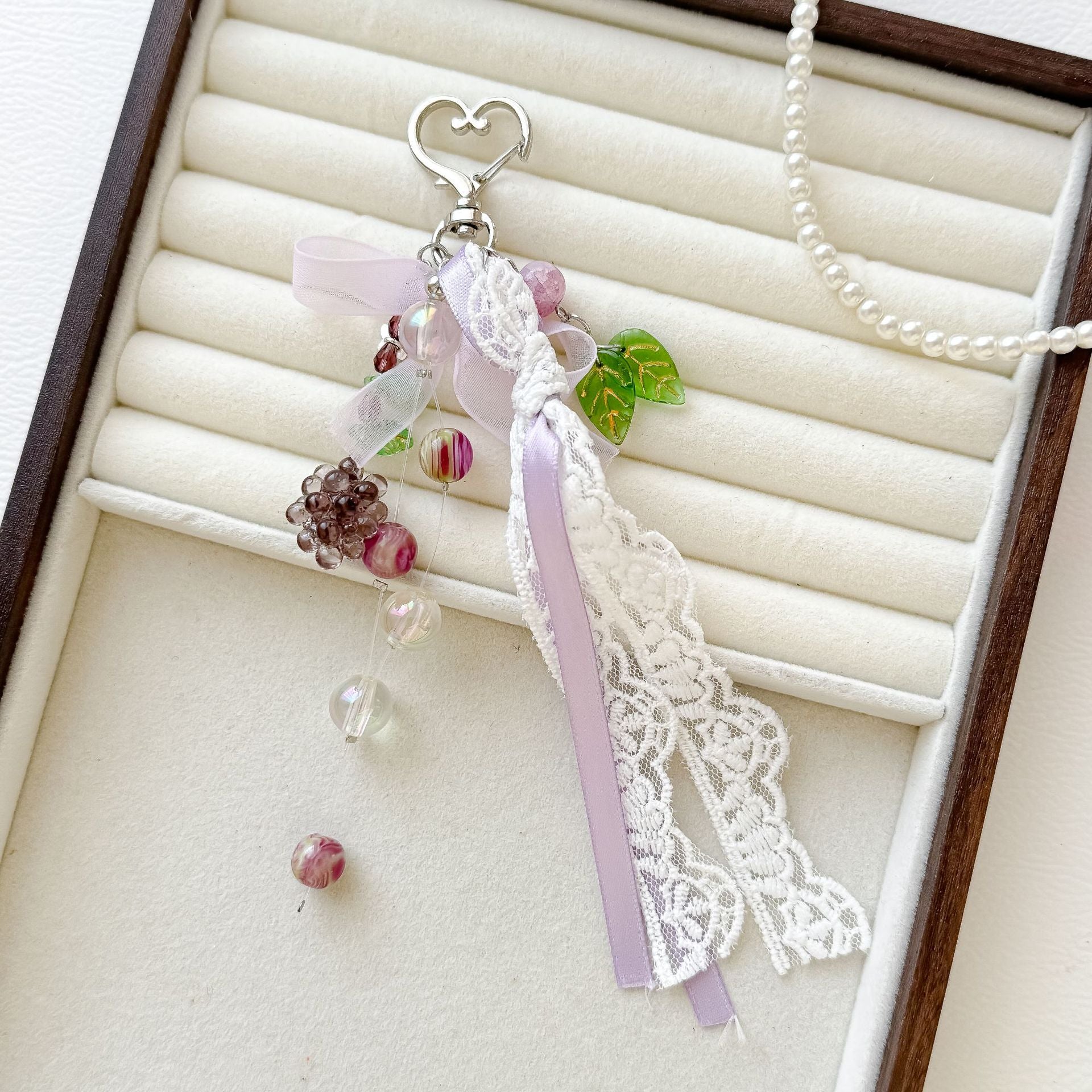 Creative Grape Beaded Pendant Keychain Bag Charm 6W10BBC384