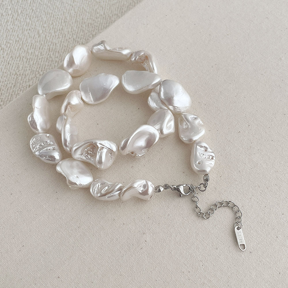 Elegant Baroque Pearl Choker - DippedShop Wholesale - #0147