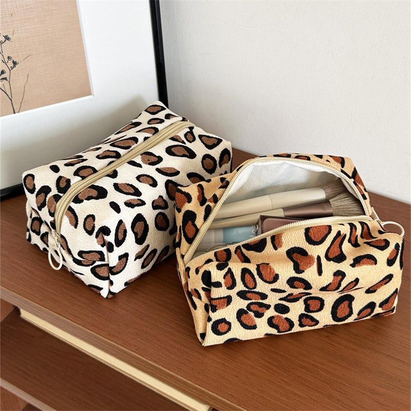 Vintage Leopard Pattern Lightweight Makeup Bag MK2BW6S10BOB67