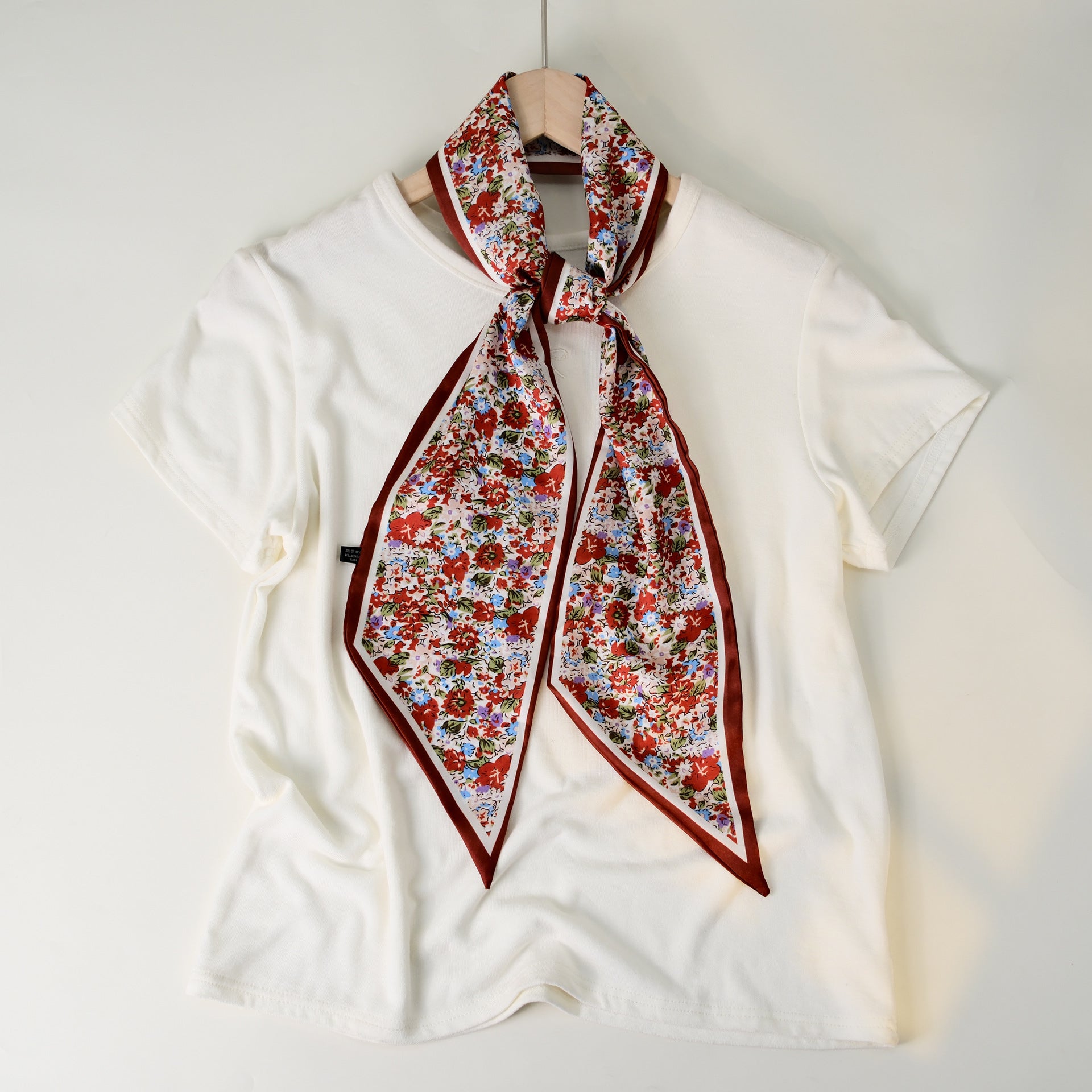 Stylish Checkerboard Pattern Silk Scarf 6W6NSI259