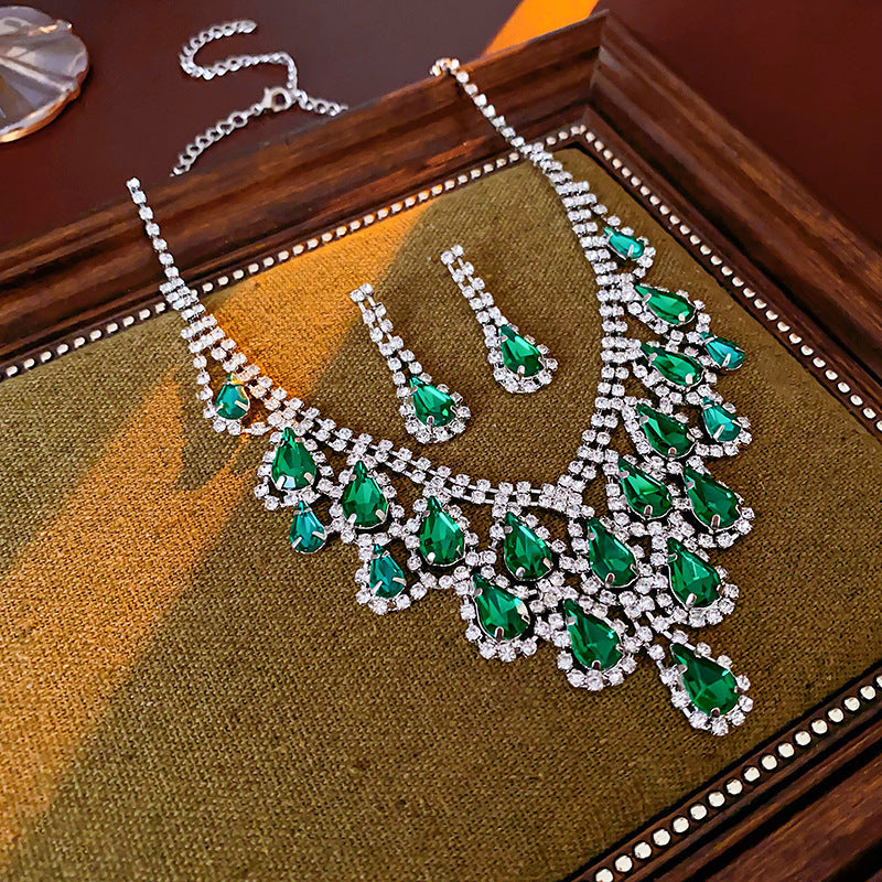 Stylish Rhinestones Tassel Choker Necklace 6W6JNC978