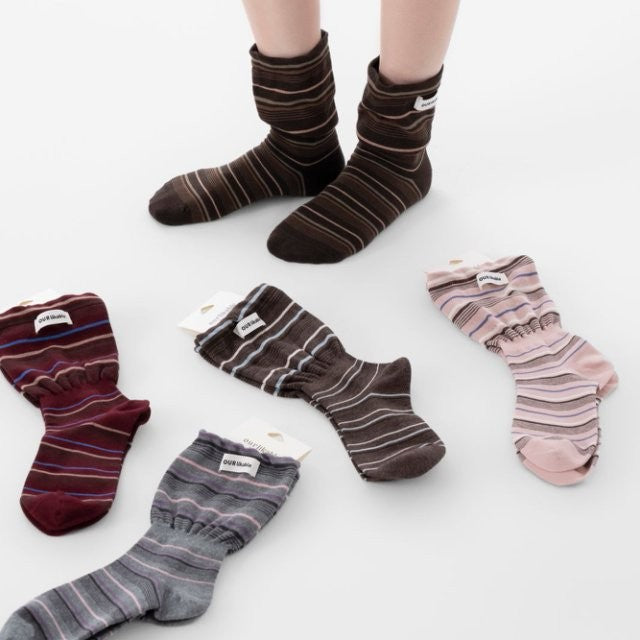 Fall Color Contrast Striped Slouch Crew Socks 6W8FSO521