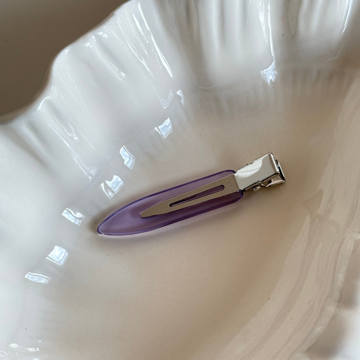 Cute Translucent Seamless Non Bend Hair Clip 6W6HCP1255
