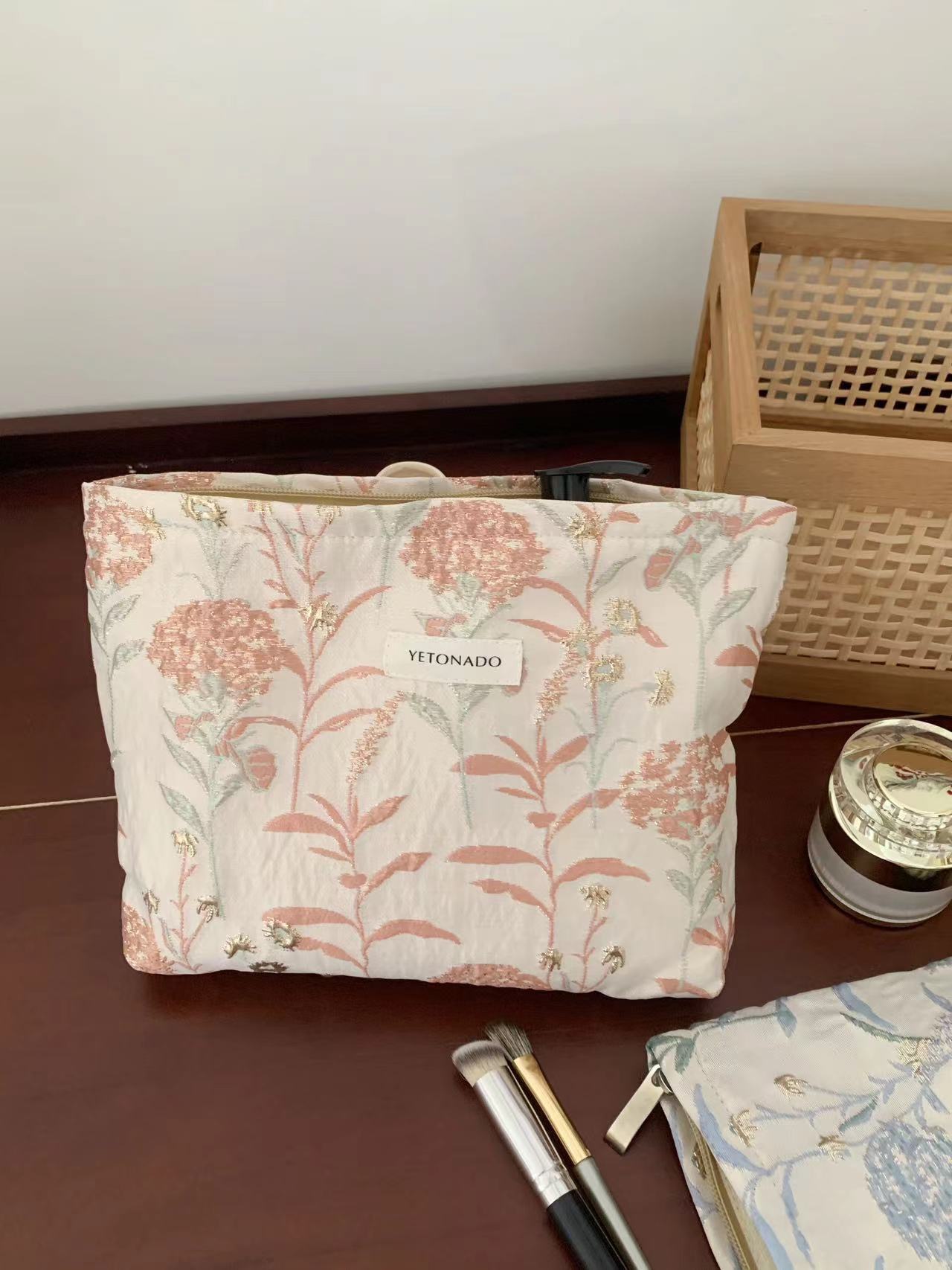 Fresh Large Capacity Floral Jacquard Makeup Bag MK2BW6W10BOB392