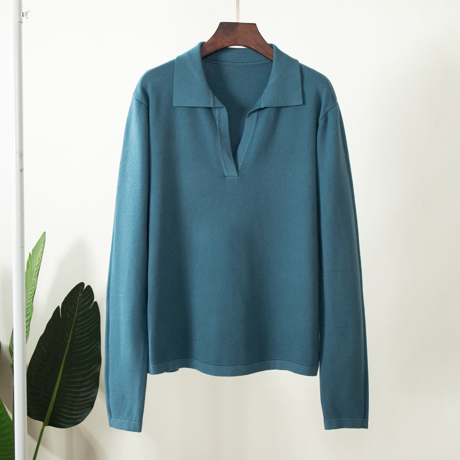 Lapel V-Neck Sweater - DippedShop Wholesale - #6227
