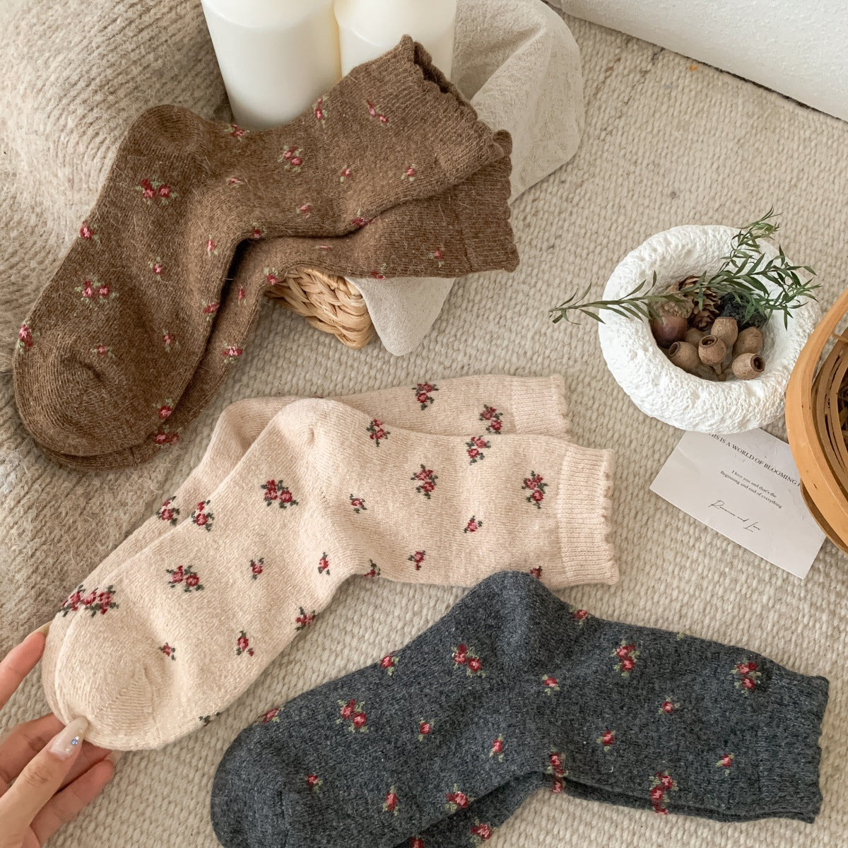 Floral Print Wool Blend Warm Crew Socks 6W8FSO714