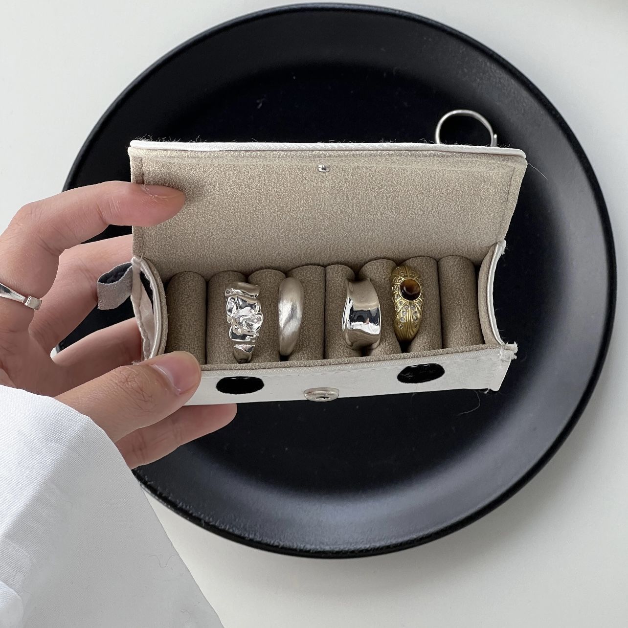 Polka Dot Multi-Purpose Ring Jewelry Organizer Case 6W13HSJ98