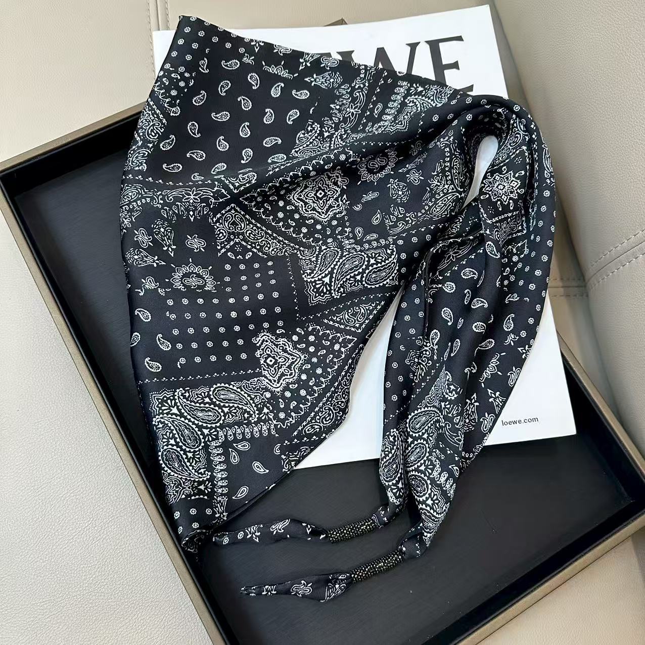 Chic Cashew Print Triangle Silk Scarf 6W6NSI242