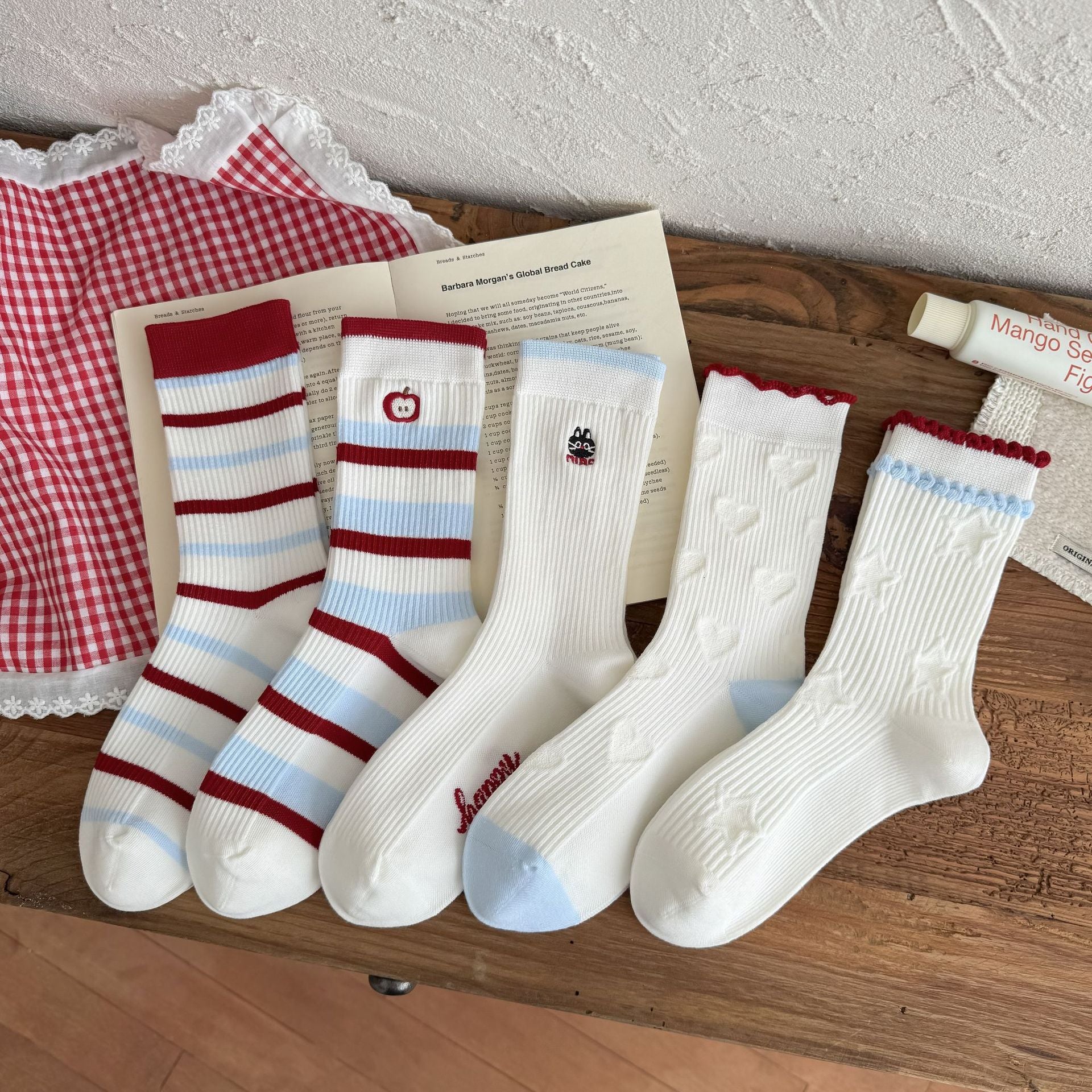 Striped Slouchy Socks - DippedShop Wholesale - #9395