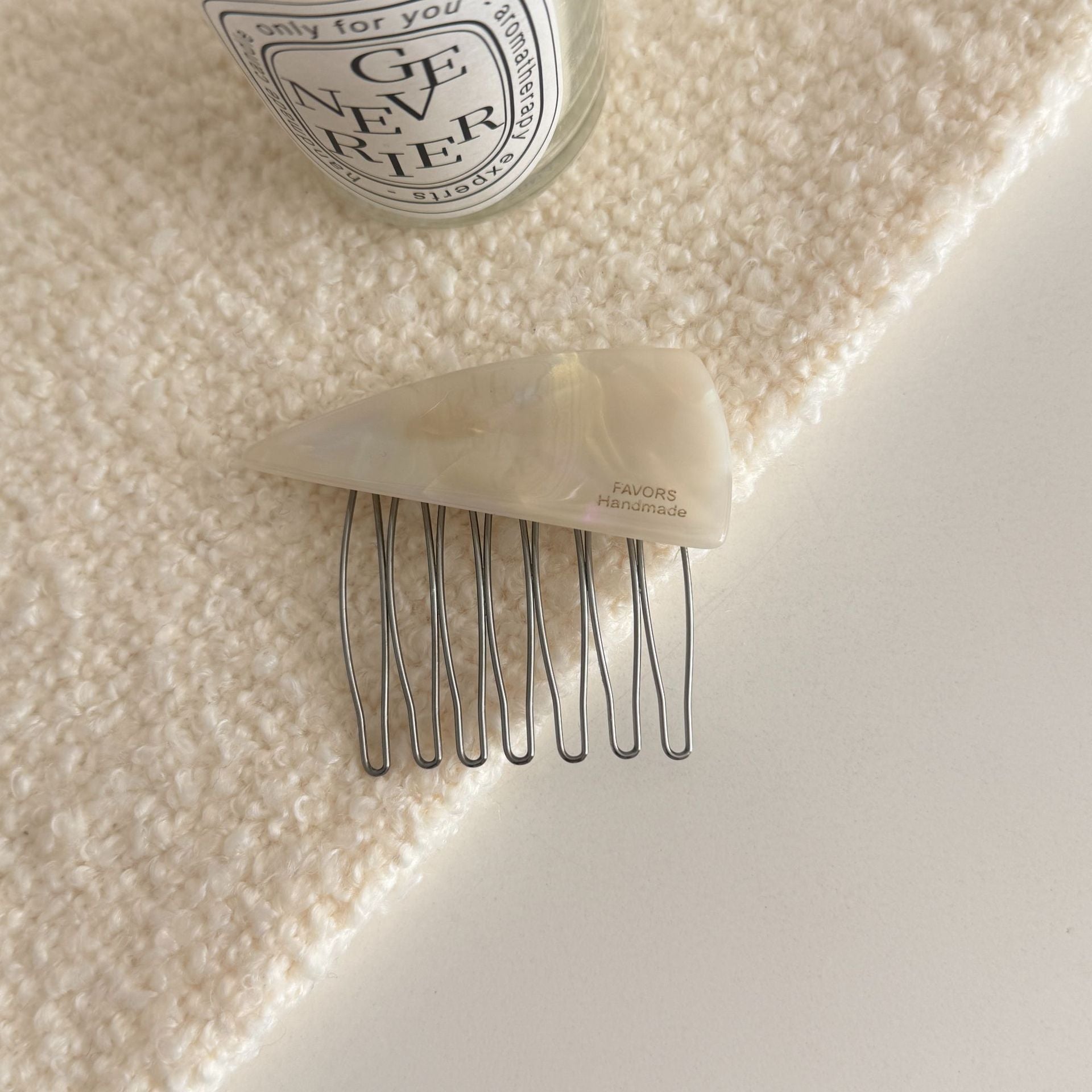 Triangle Acetate Insert Comb Hair Clip MK2MBEP6W6HPN14