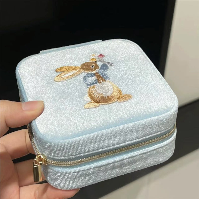 Portable Cute Embroidered Travel Jewelry Case DP25B918