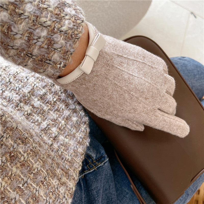 Bowknot Plush Touchscreen Gloves - DippedShop Wholesale - #9683