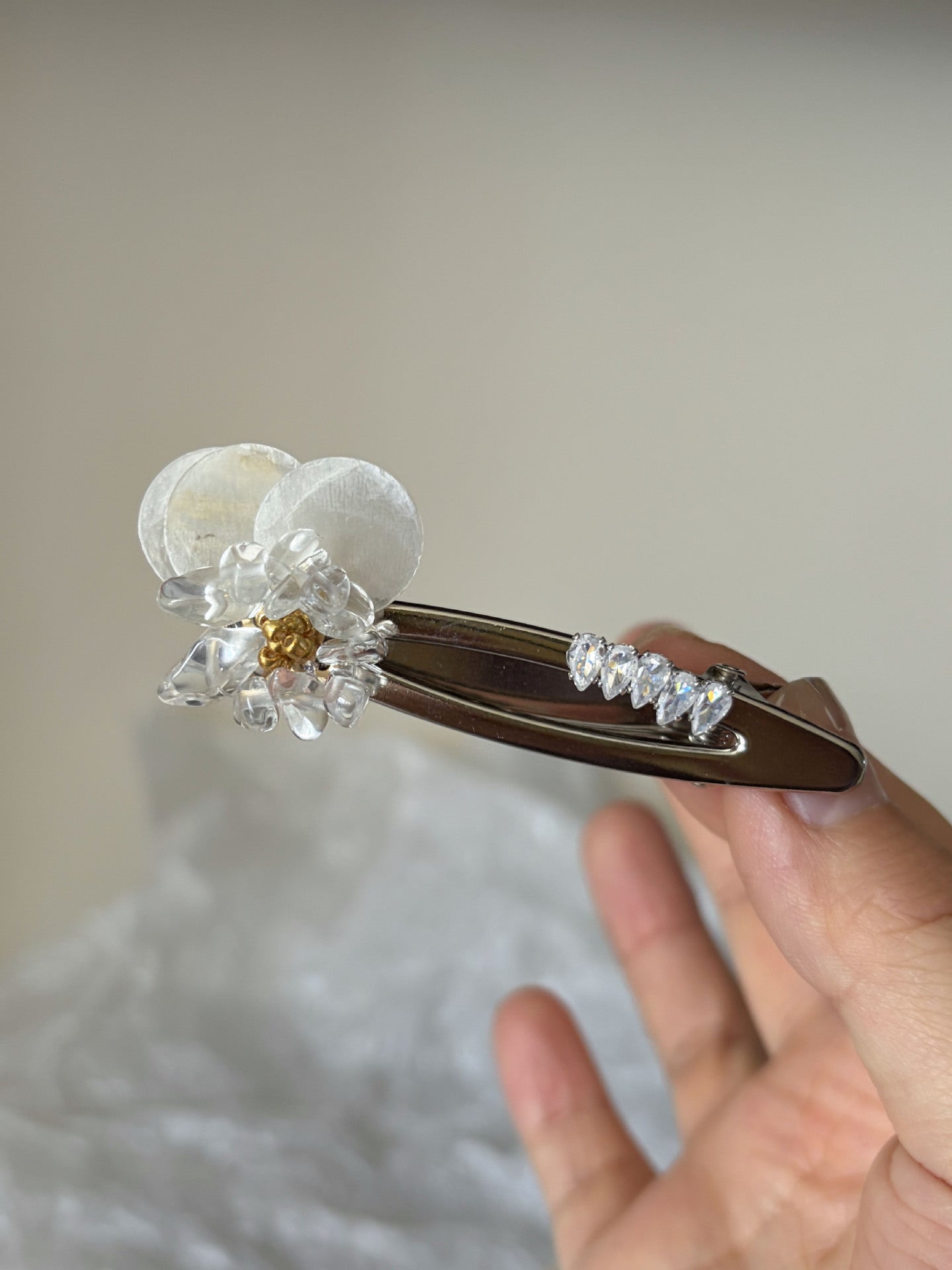 Sweet Crystal Beaded Floral Hair Clips 6W6HCP1222