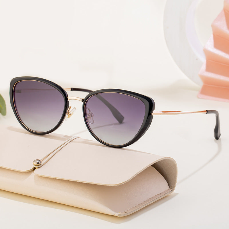 Vintage Metal Cat Eye Sunglasses - DippedShop Wholesale - #1987