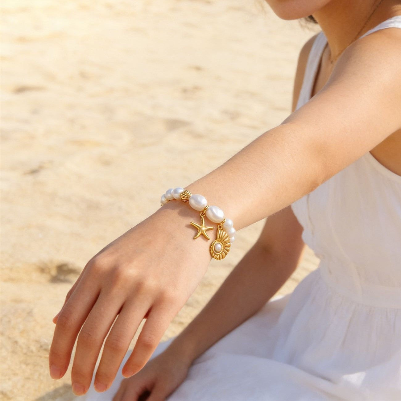 Elegant Pearl Shell Charm Beaded Chain Bracelet 6W6JBR523