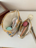 Vintage Floral Embossed Portable Makeup Bag MK2BW6W10BOB402