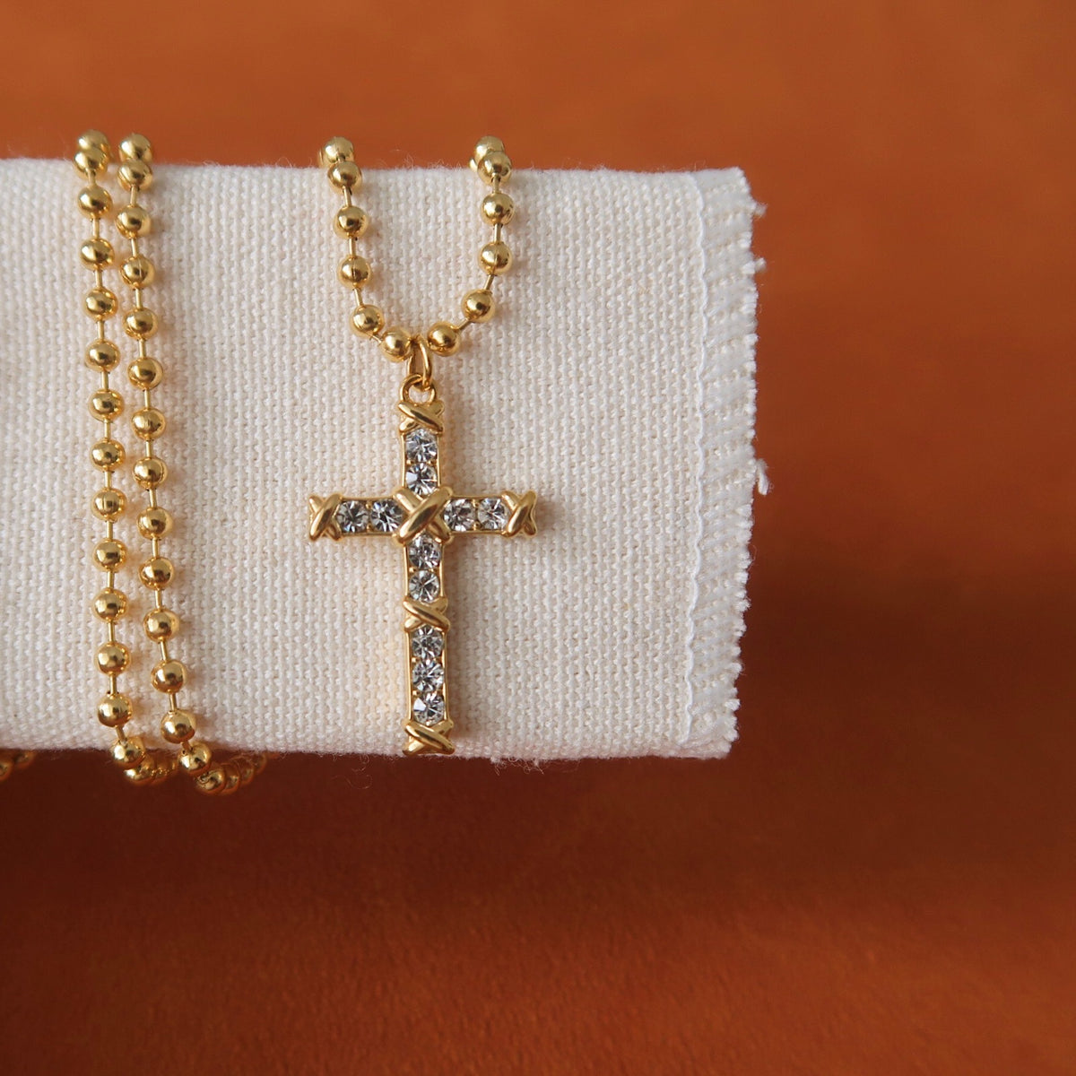 Trendy Rhinestone Cross Pendant Bead Chain Necklace 6W6JNC1011